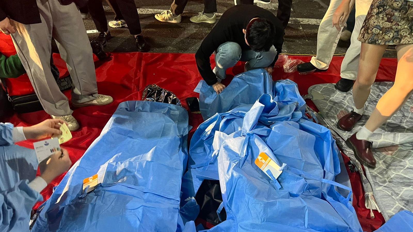 Las imágenes de la tragedia de la celebración de Halloween en Seúl Las imágenes de la tragedia de la celebración de Halloween en Seúl