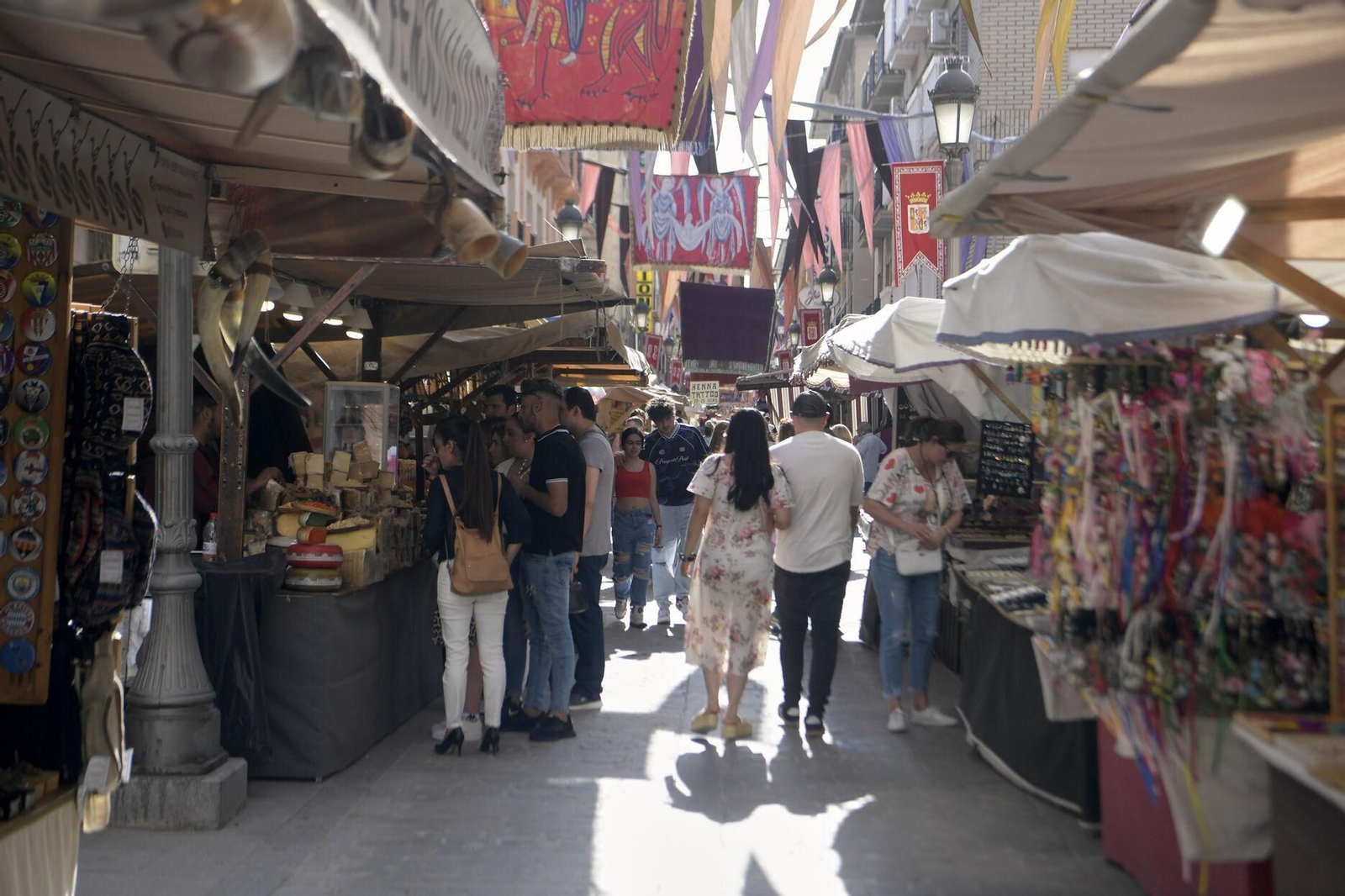 Fotos: Cristóbal Colón y los Reyes Católicos inauguran las Capitulaciones de Santa Fe