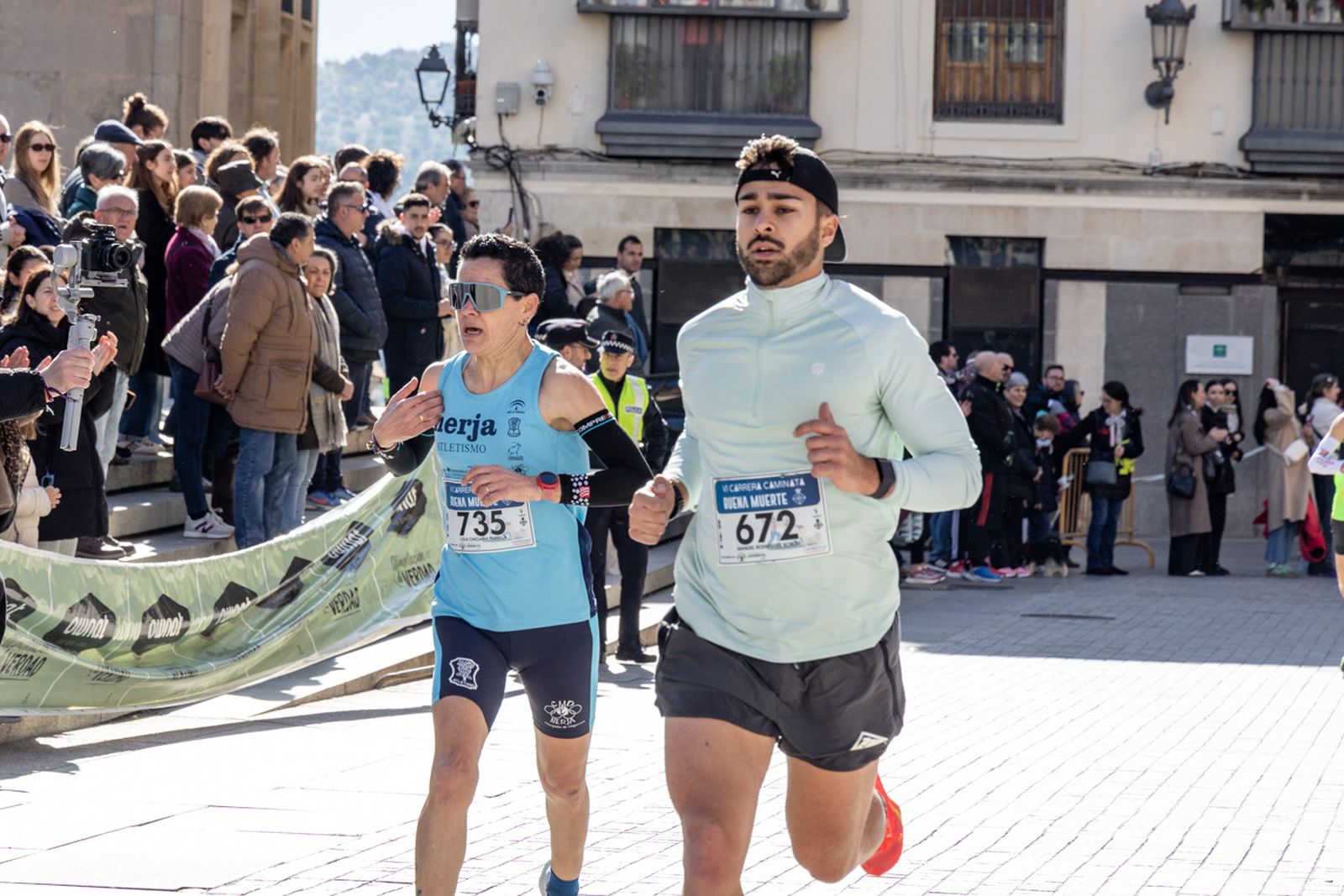En imágenes: deporte y solidaridad se dan la mano en la VI Carrera-Caminata de la Hermandad de la Buena Muerte (1)