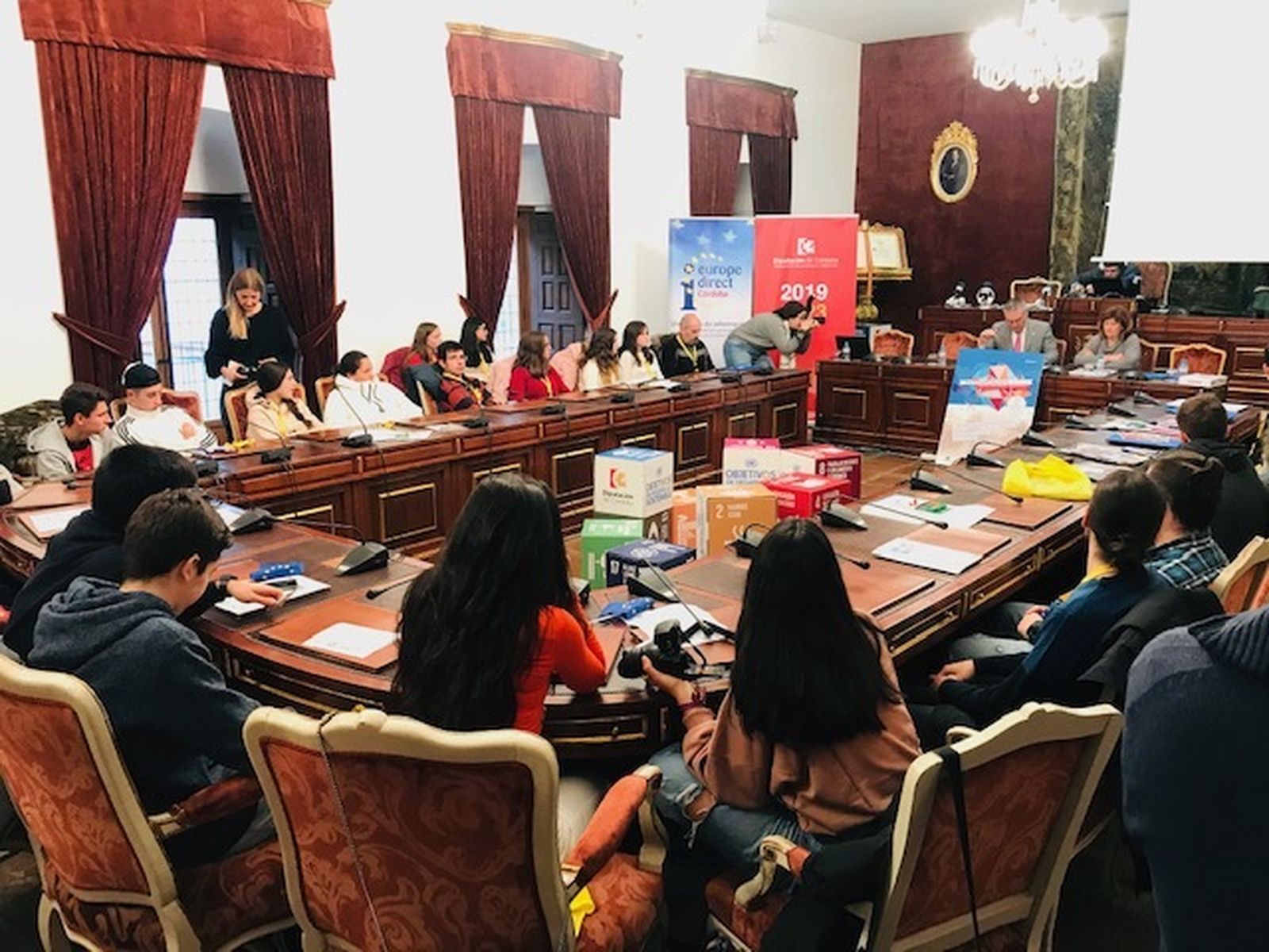 Alumnado de siete institutos de la provincia cuentan sus experiencias con el proyecto 'Erasmus +'.