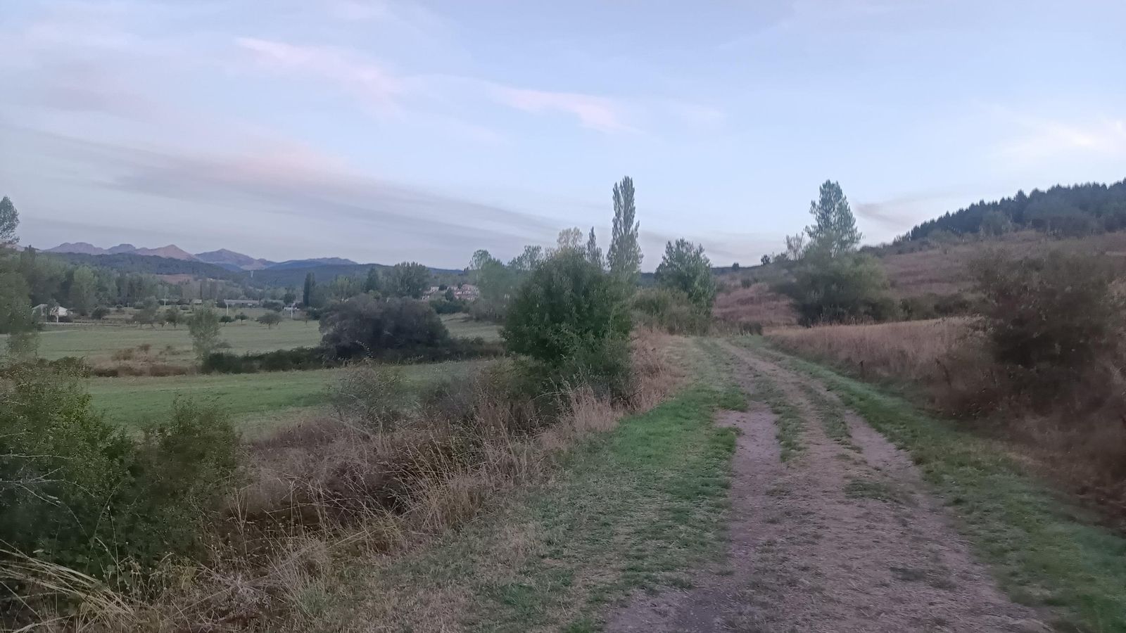 Taranilla, al fondo.