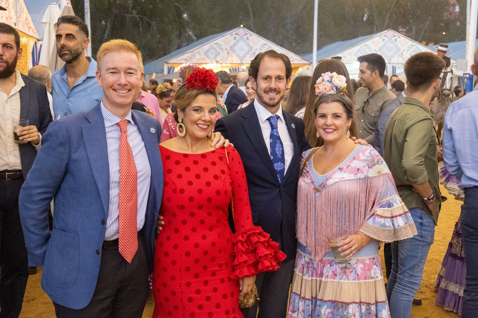 Feria del Caballo 2023: Imágenes del ambiente en la noche del sábado