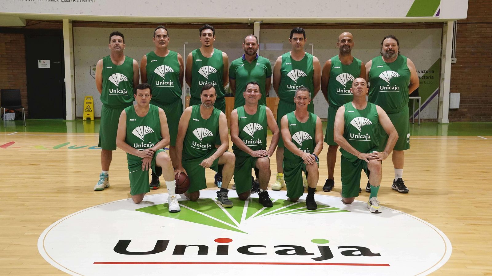 UNICAJA FIMBA +50 Red.