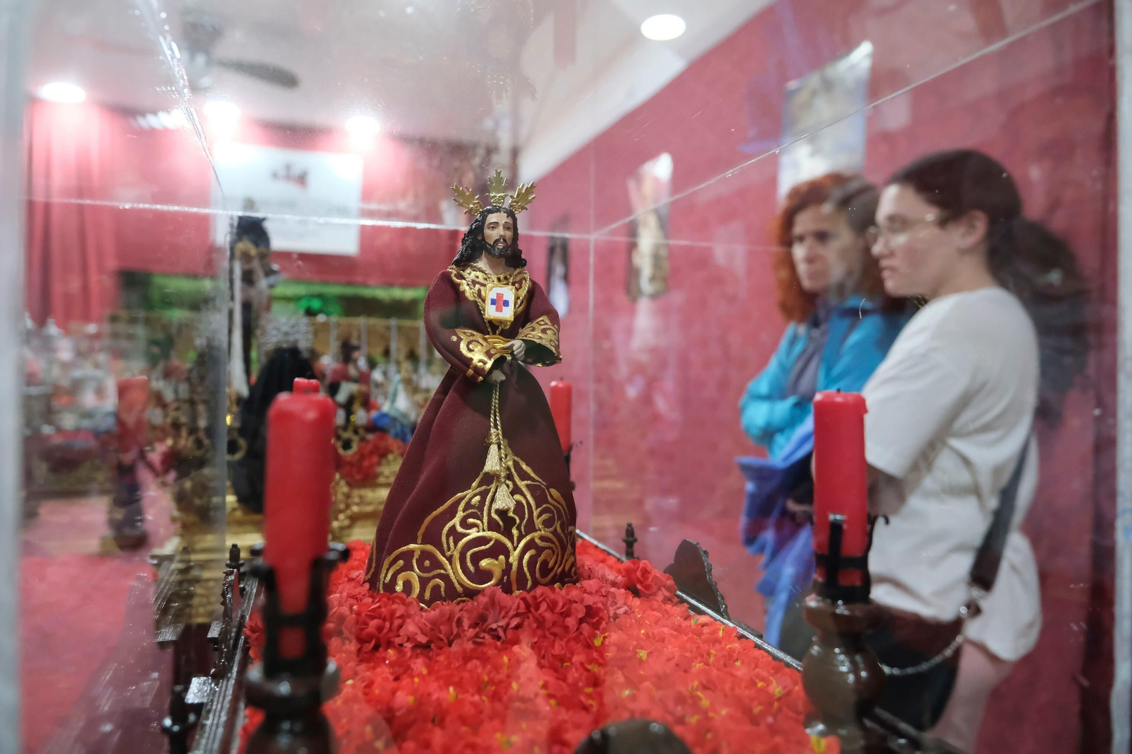 La Semana Santa en miniatura de la barriada de Levante en Córdoba, en imágenes