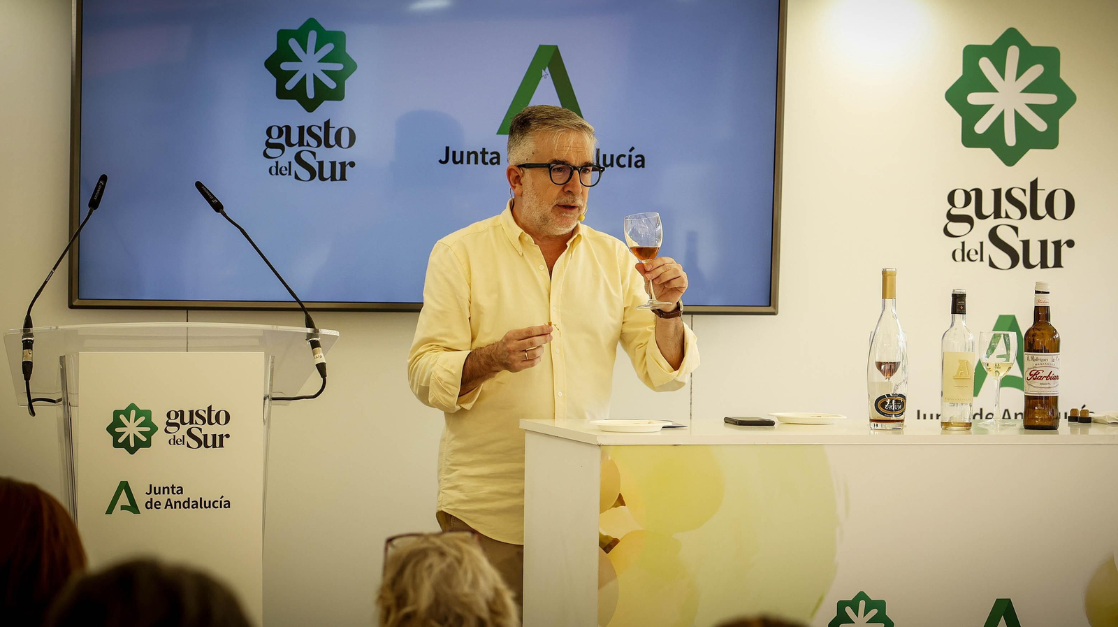 Imágenes del primer día de Vinoble 2022