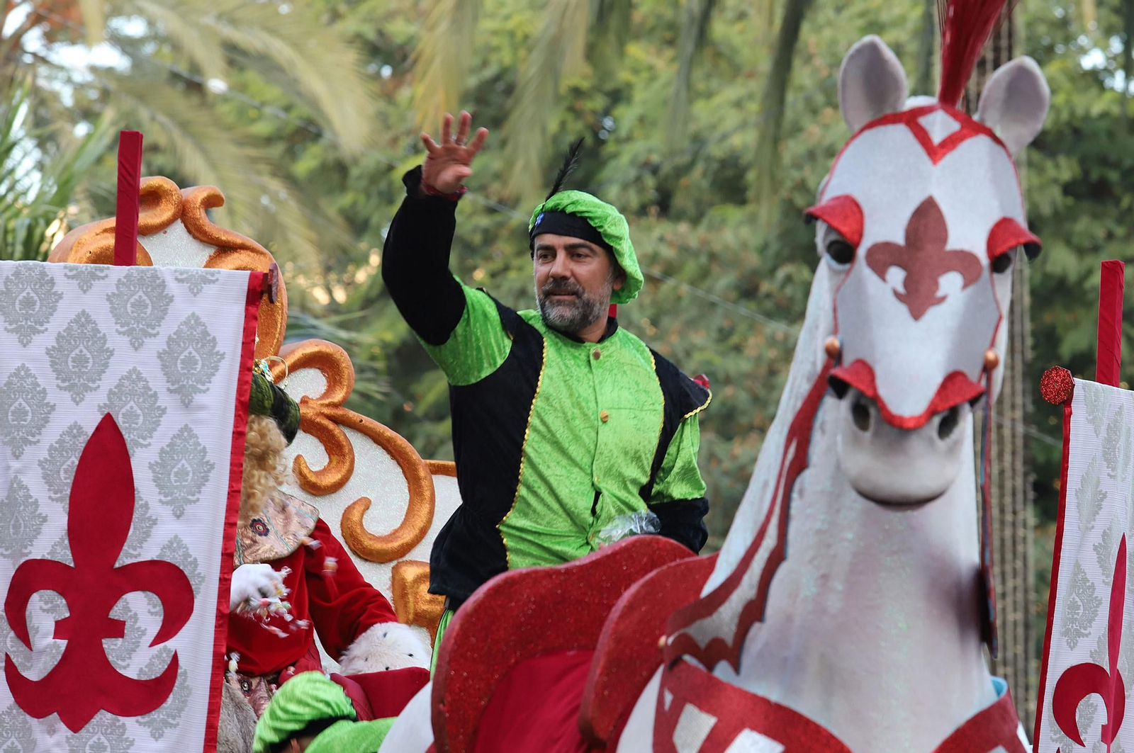 Imágenes de la cabalgata de los Reyes Magos de Huelva