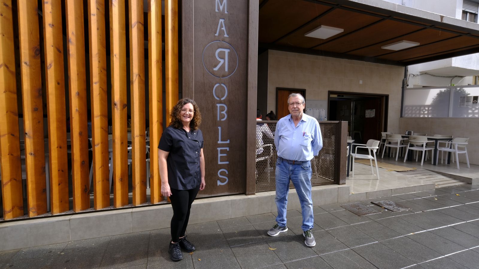 María del Mar Robles junto a su padre Eduardo Robles Gómez.