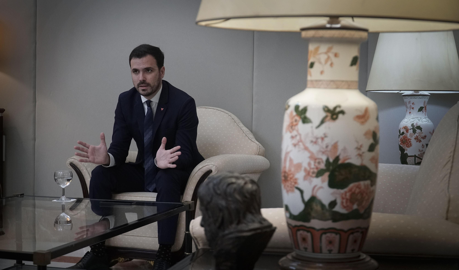 El ministro de Consumo, Alberto Garzón, en un momento de la entrevista.