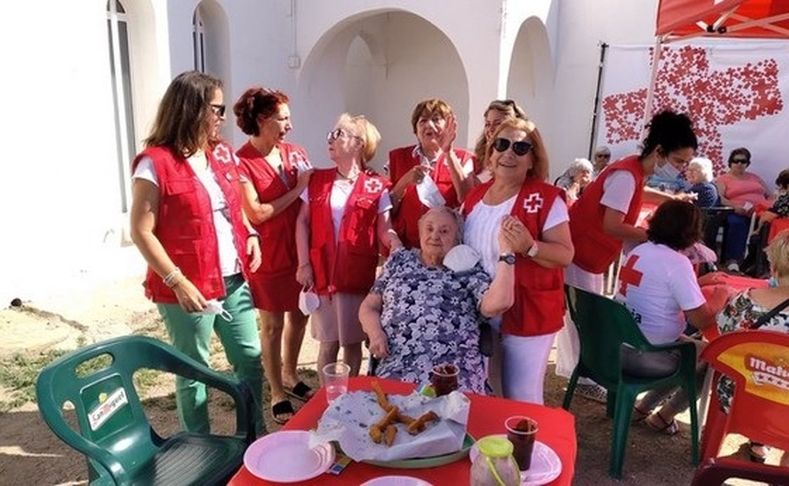 Fomentar la lectura y favorecer el intercambio vecinal son los retos