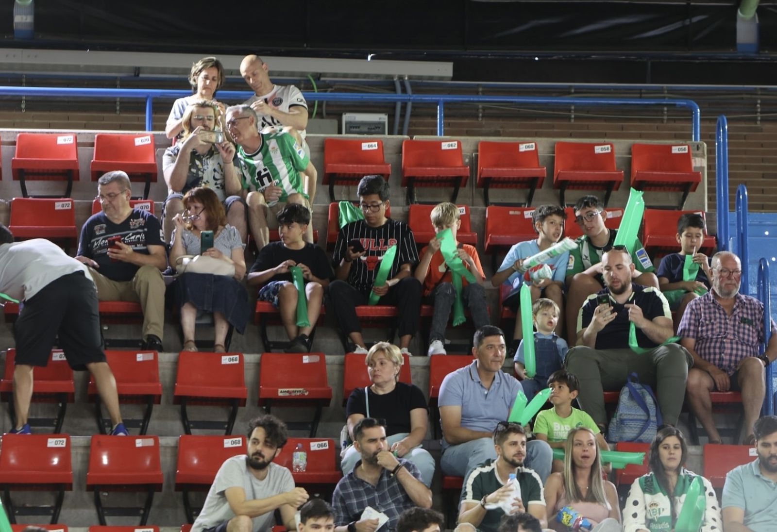 Búscate en el o Betis Granada de baloncesto