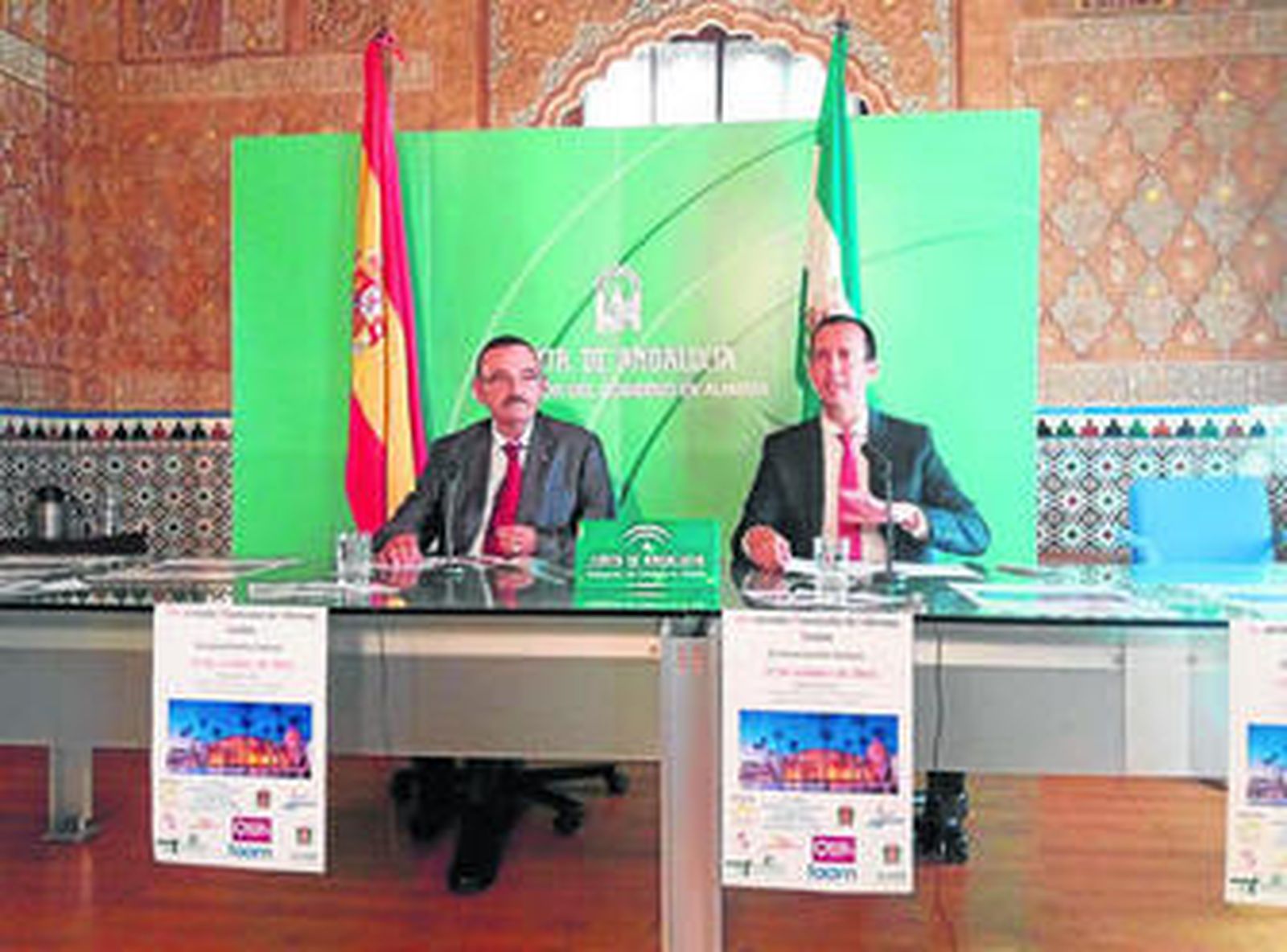 El presidente de Alcer y el delegado de Salud durante la presentación de las jornadas provinciales.