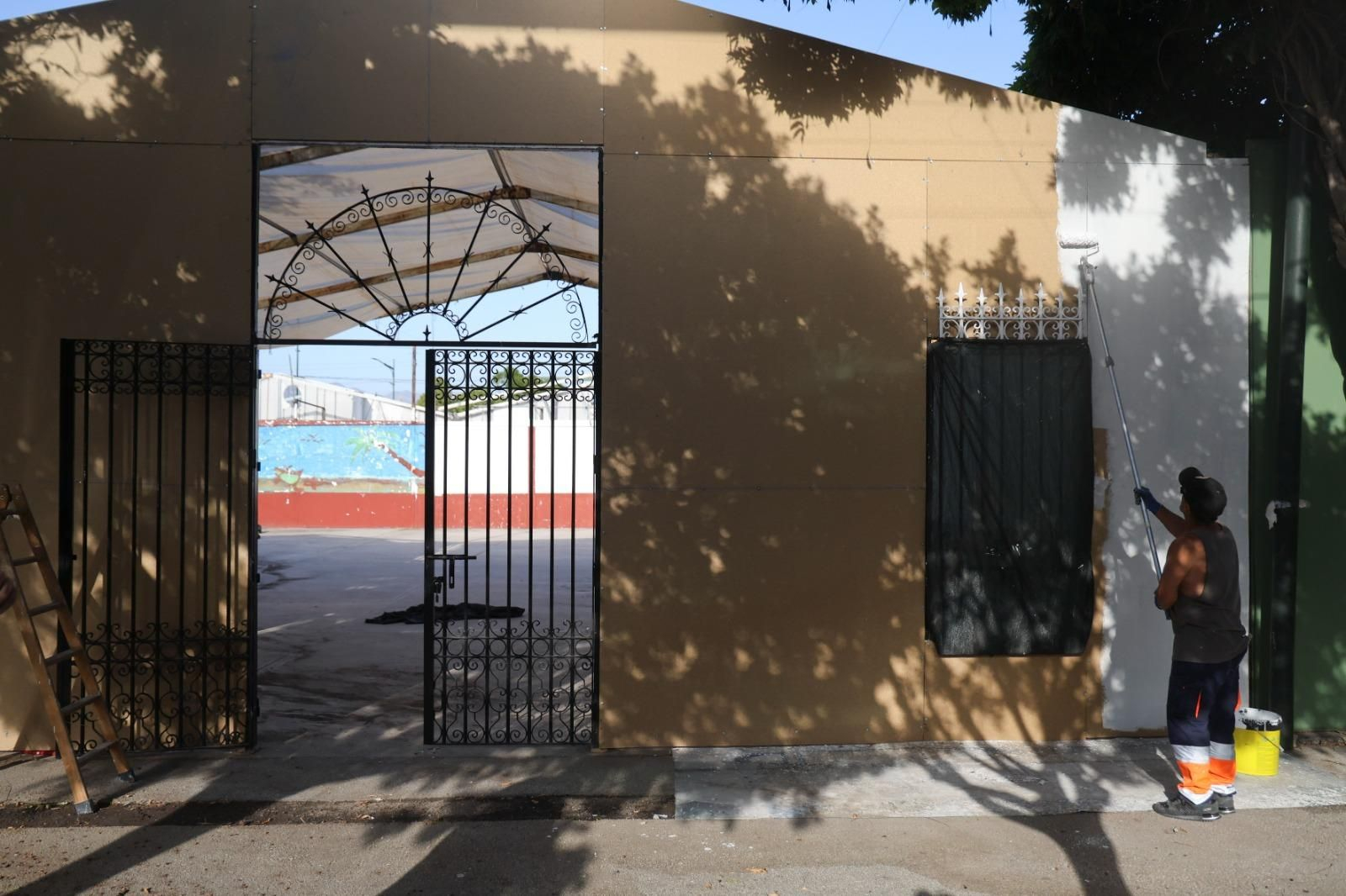 Comienza la cuenta atrás para la Feria de Málaga, en imágenes