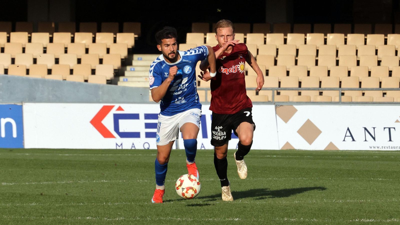Imágenes del Xerez DFC contra el Águilas FC