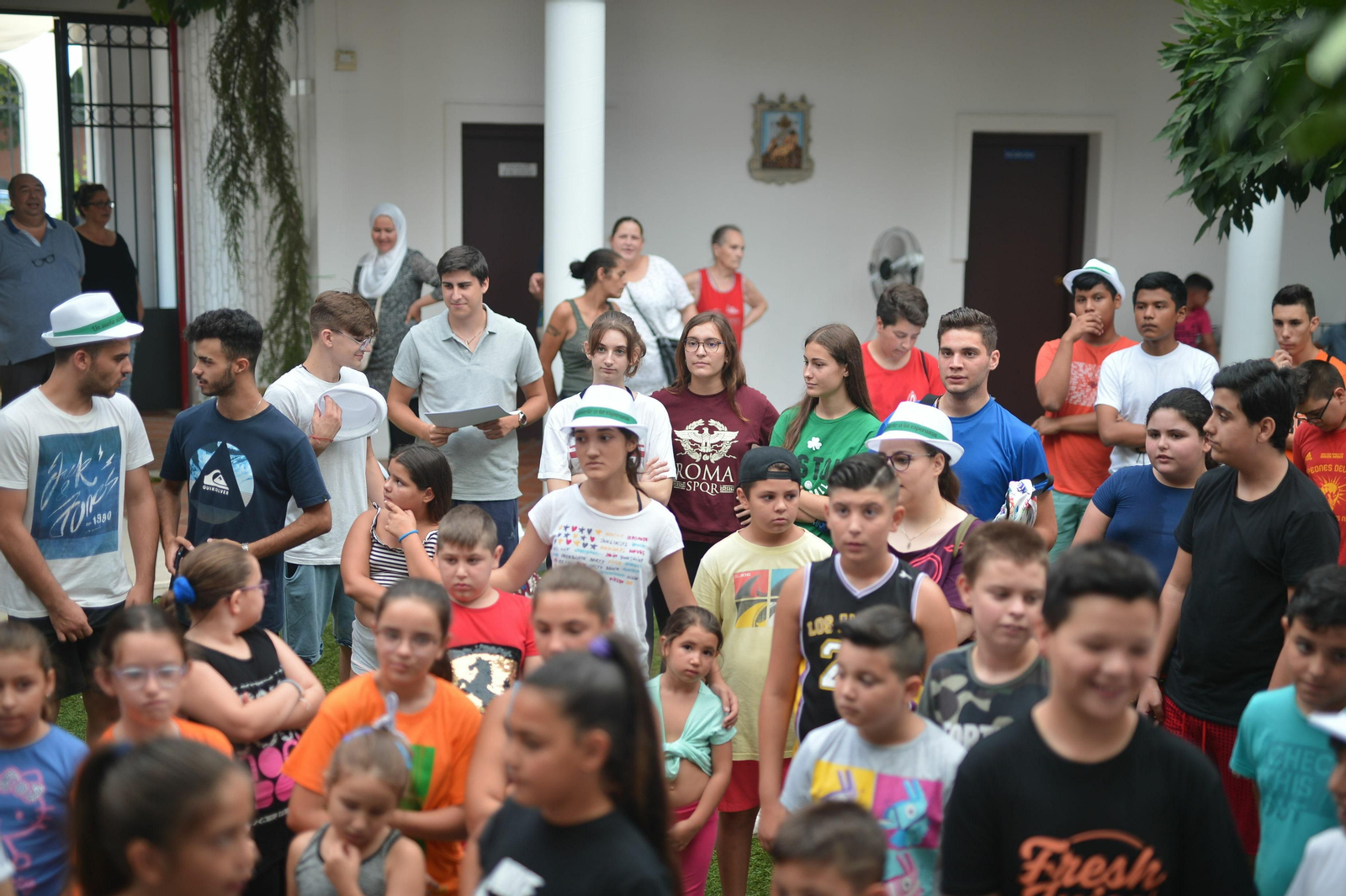 Jóvenes durante un campamento el año pasado.