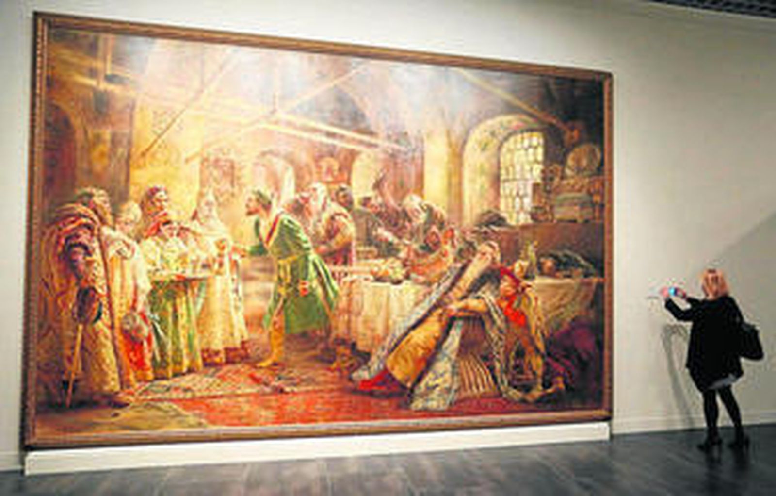 'El rito del beso' (1895), de K. Makovsky, expuesto en el Museo de Arte Ruso de Málaga.