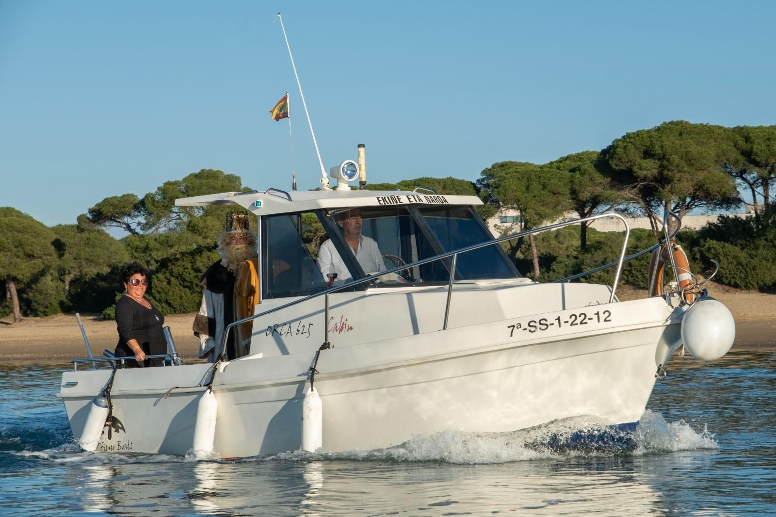 Así ha vivido el Río San Pedro su  original 'Cabalgata de la Ilusión'