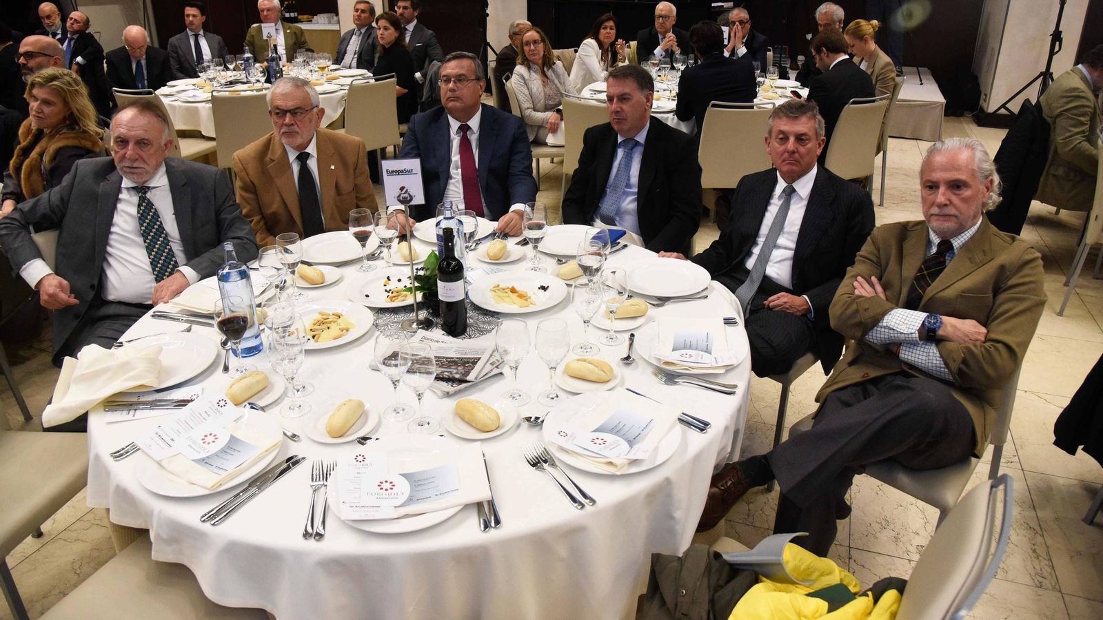 Pablo Antonio Fernández Sánchez, Agustín Madrid, Juan Carlos Hernández, Mariano Muñoz, Álvaro Silva y Leonardo Rodríguez de la Borbolla