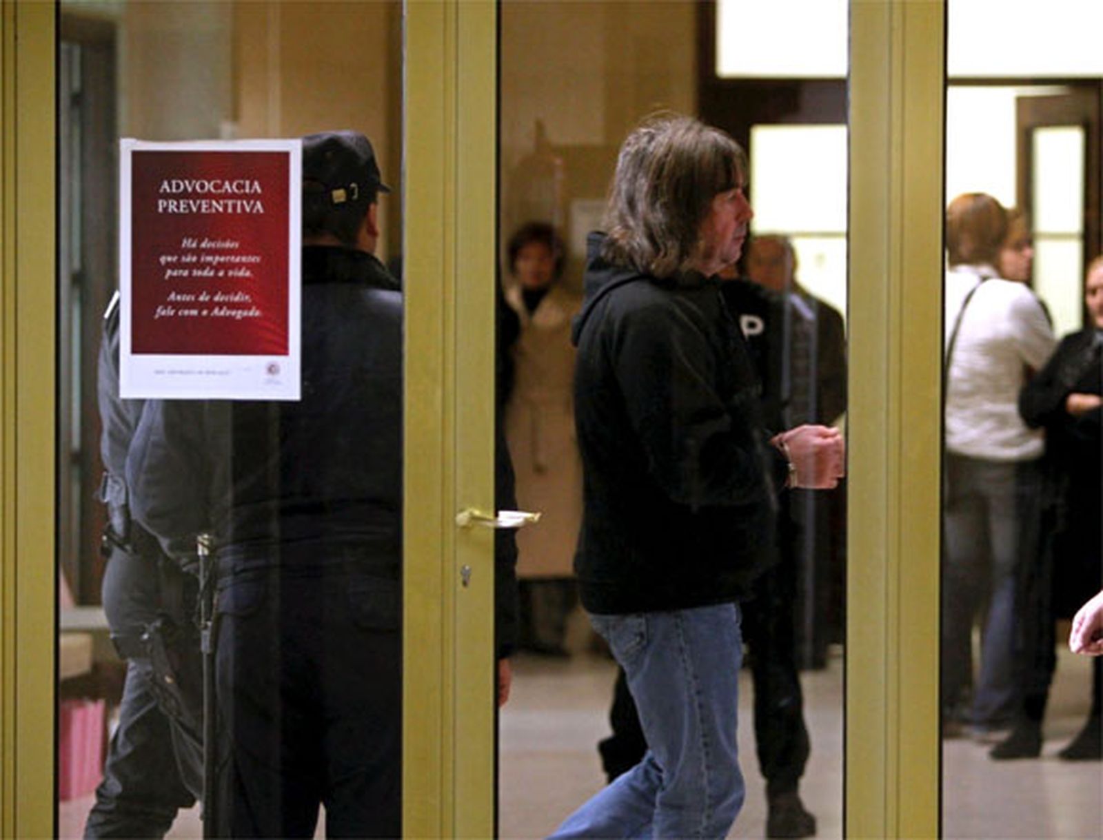 Prolongan el juicio de 'El Solitario' para ver un vídeo de su detención