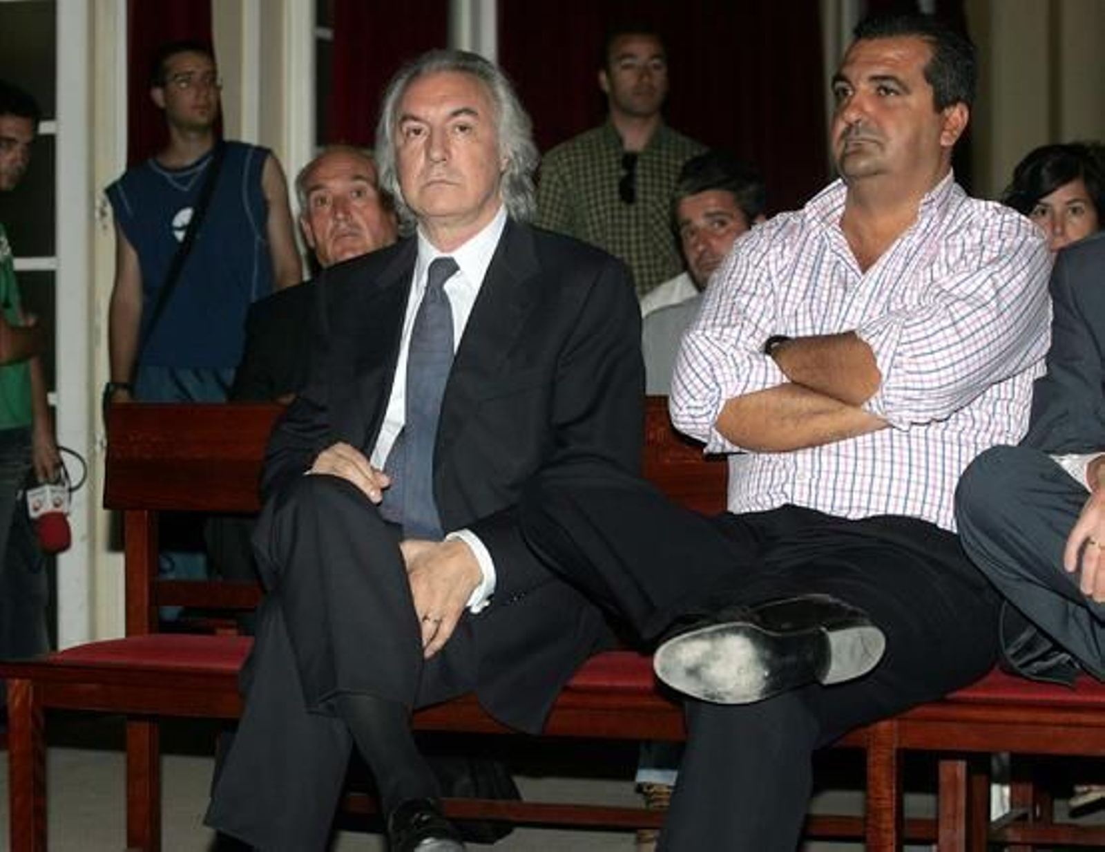 08-06-2006: Pedró Román

El ex primer teniente de alcalde de Marbella, en el juicio contra Julián Muñoz. Fue la mano derecha de Jesús Gil durante sus dos primeras etapas en la Alcaldía.