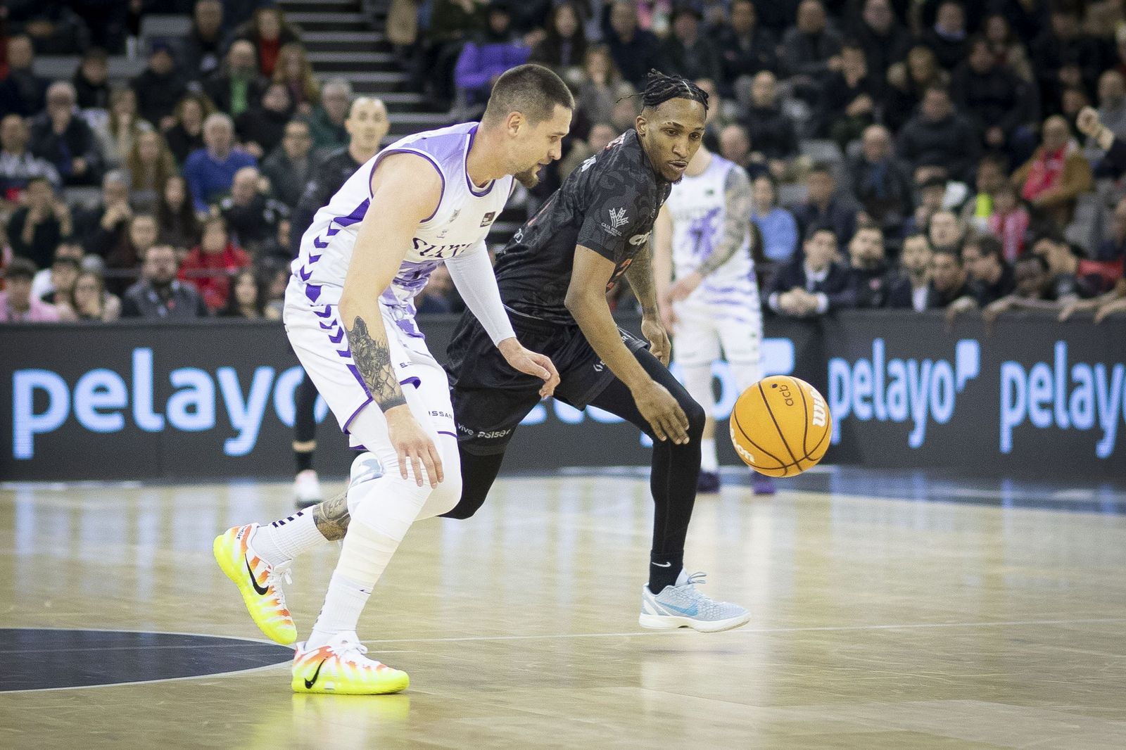 Jassel Pérez estuvo acertado en ataque.