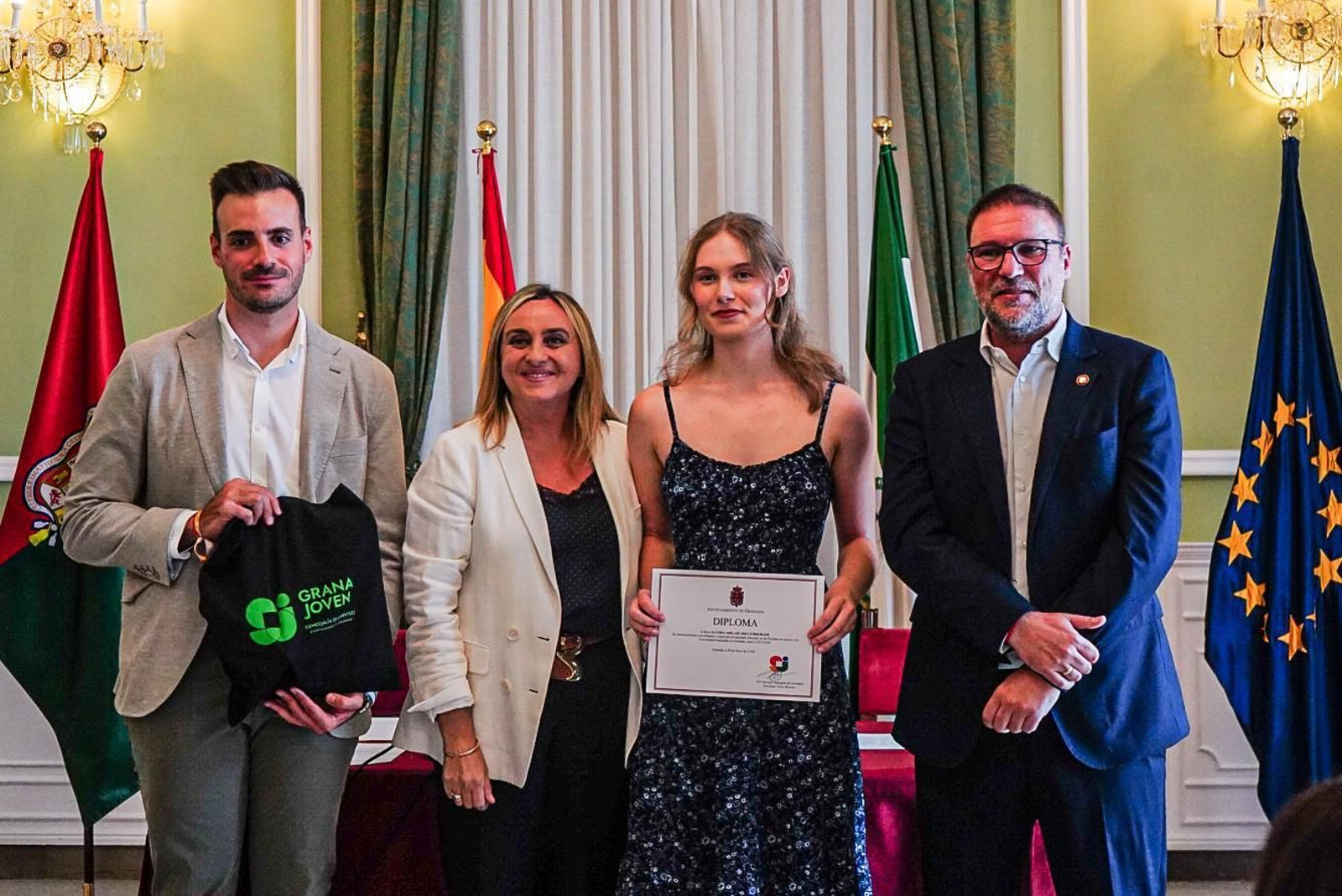 Así son los once estudiantes con mejores notas de la Selectividad en Granada, en imágenes