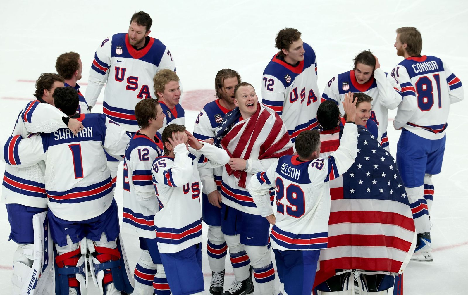 Las mejores fotos de los Juegos Olímpicos de invierno Milán Cortina d'Ampezzo 2026 | Ceremonia de clausura y jornada 17 y última