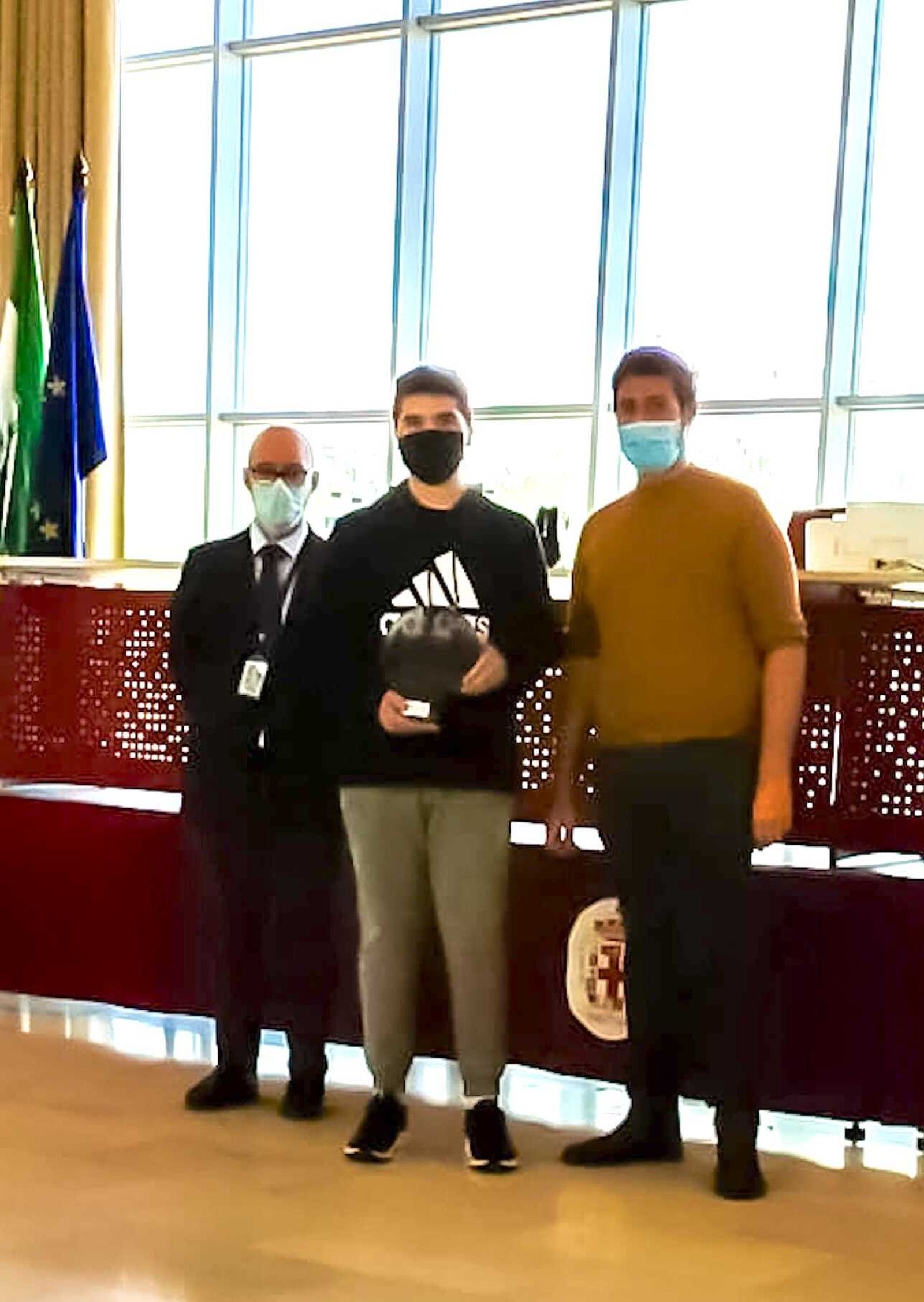 Juan Diego Sicilia se impuso en categoría juvenil y absouta