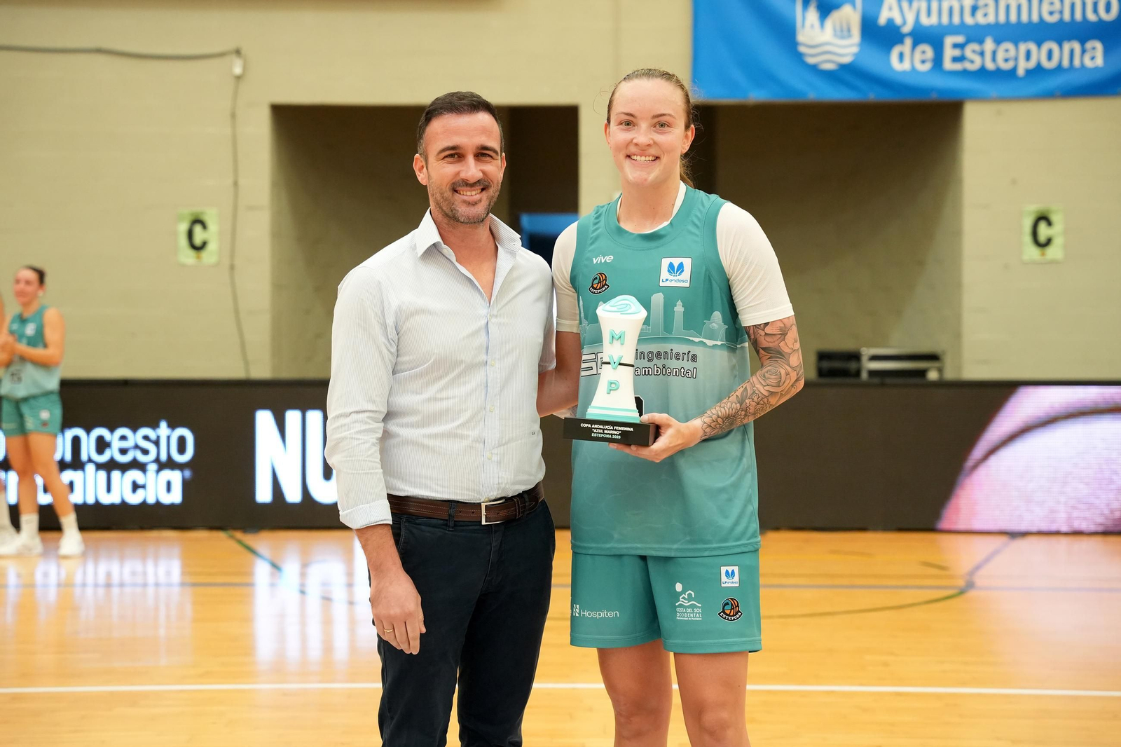 Remontada del CAB Estepona ante el Unicaja Mijas para ganar la Copa Andalucía (73-69)