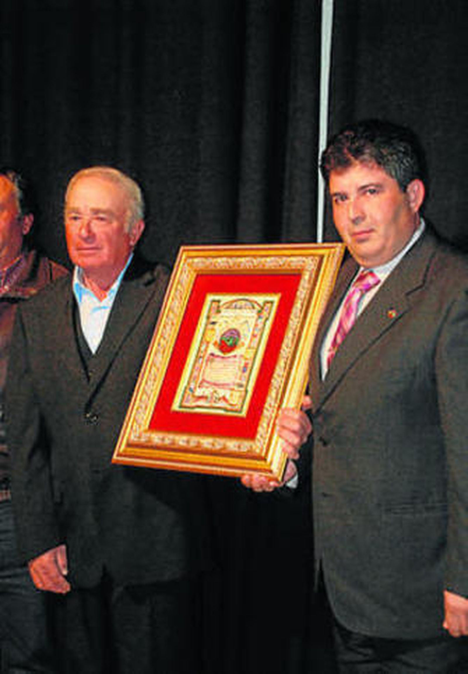 El caliqueño en la boca y las riendas en la mano. Una imagen típica del mayoral de Los Cuadri.