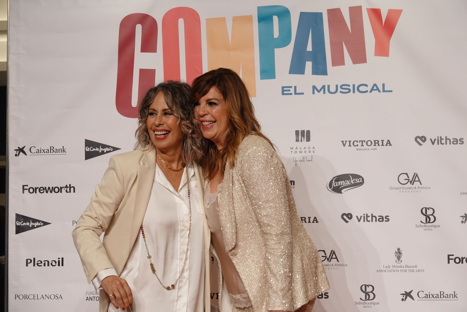 Las fotos de la alfombra roja por el estreno de 'Company' con Banderas en el Teatro del Soho