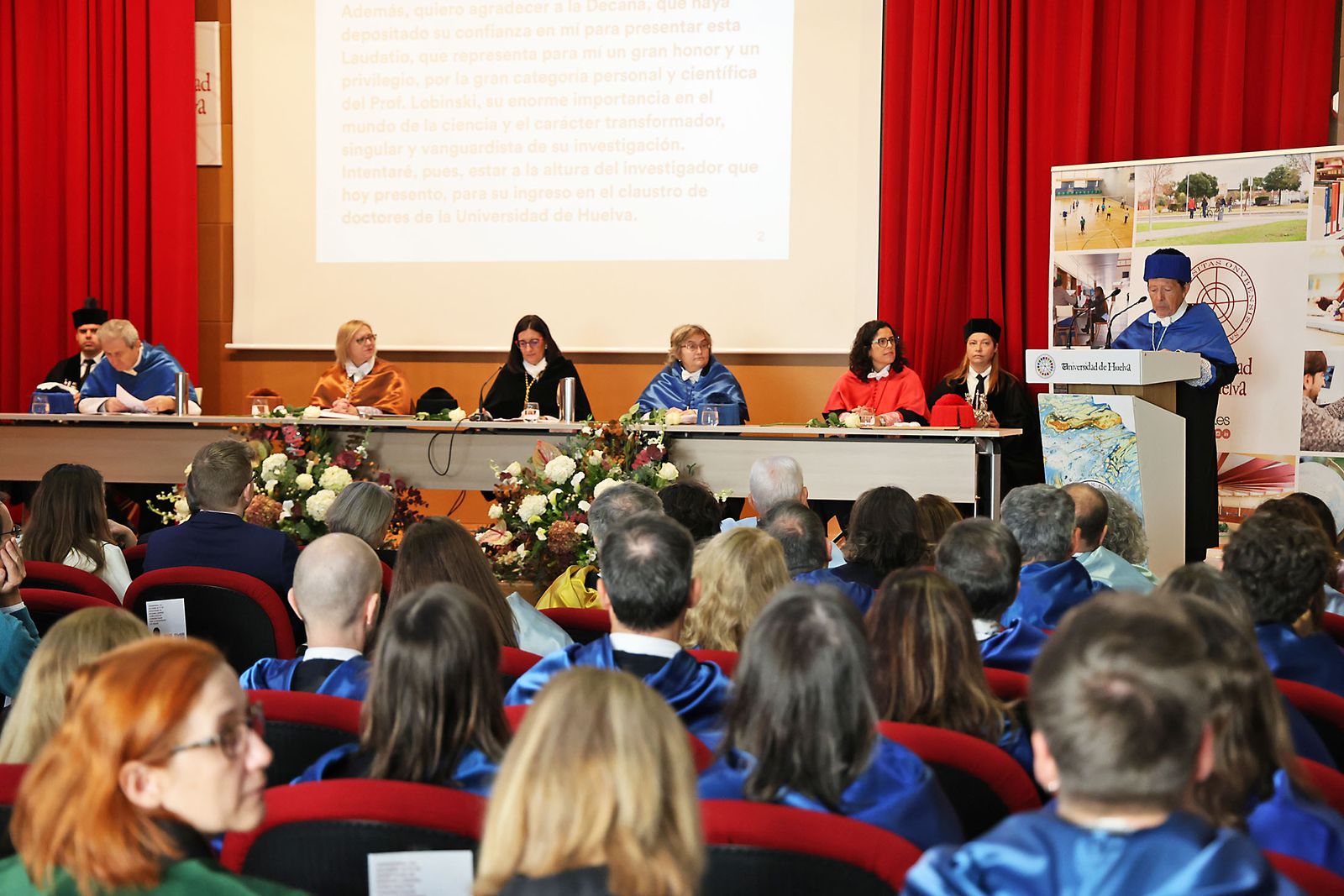 Imágenes de la ceremonia del nombramiento de Ryszard Lobinski como Doctor Honoris Causa de la Universidad de Huelva.