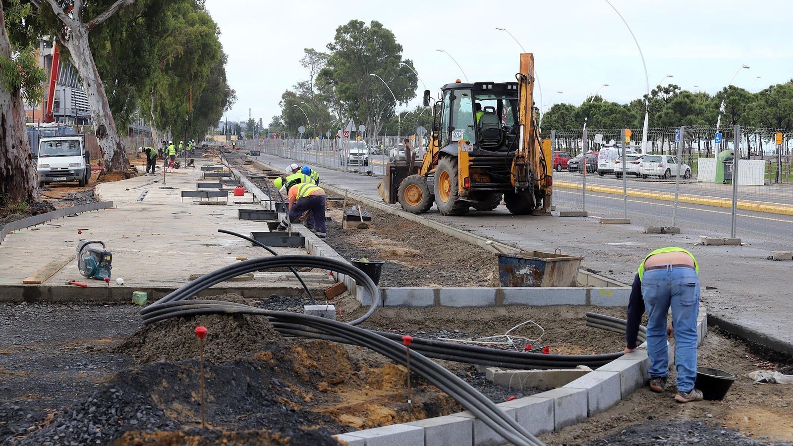 La mayor anchura de las aceras en todo su recorrido será una de las señas de identidad de la nueva avenida.