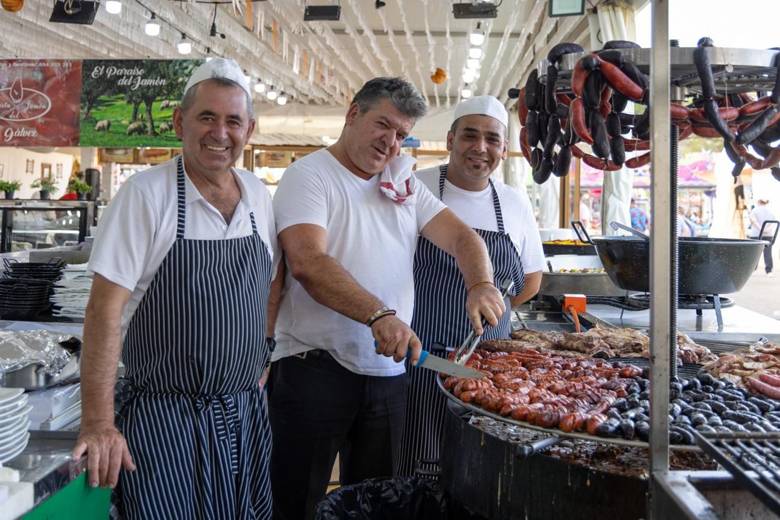Las comidas de empresa se suceden en la Feria de San Lucas