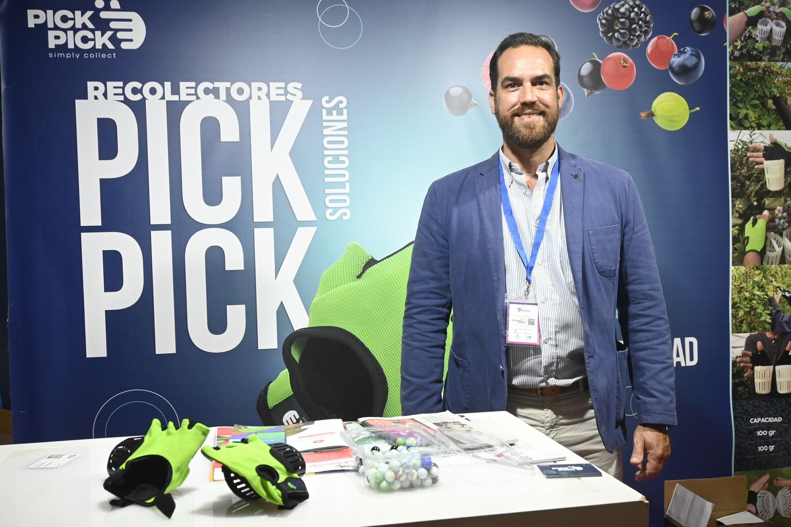 Los Stands participantes en el 8º Congreso Internacional de Frutos Rojos en Huelva