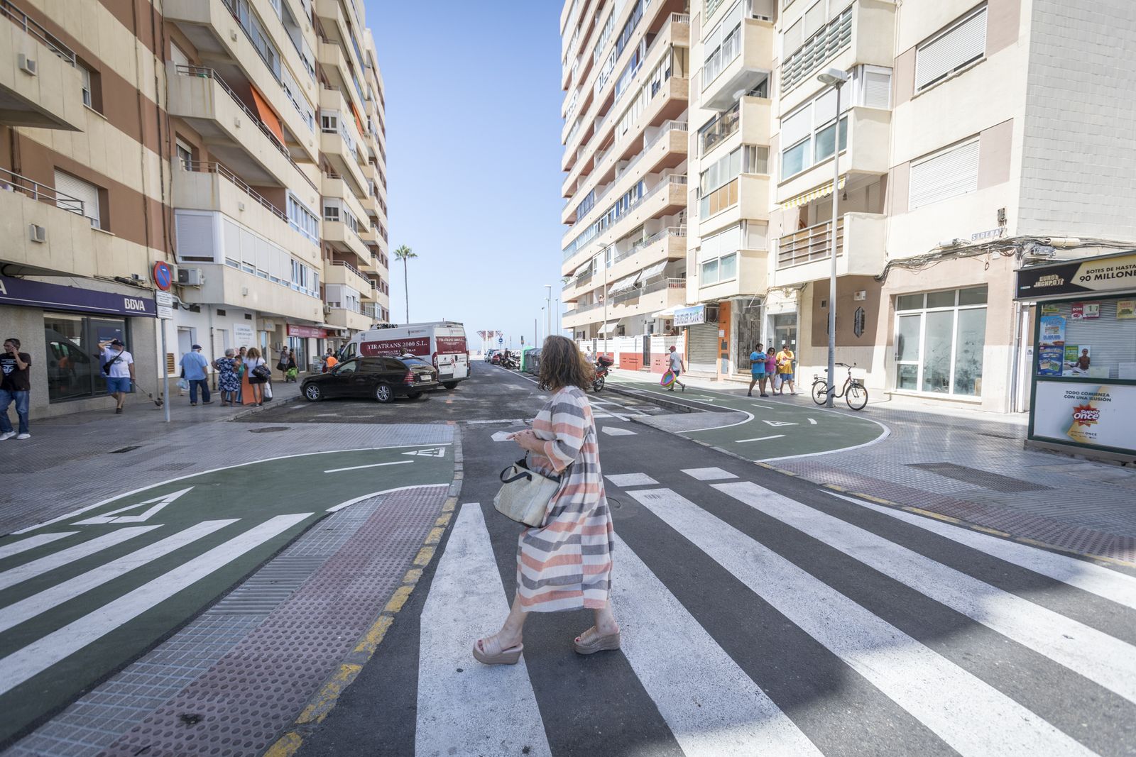 Acceso a la calle Sirenas