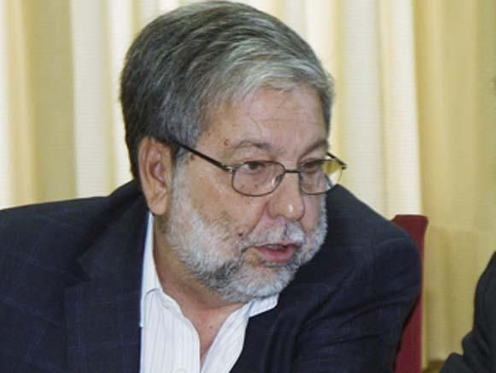 Toscano carga contra Griñán y le acusa de "engañar" a los delegados del PSOE