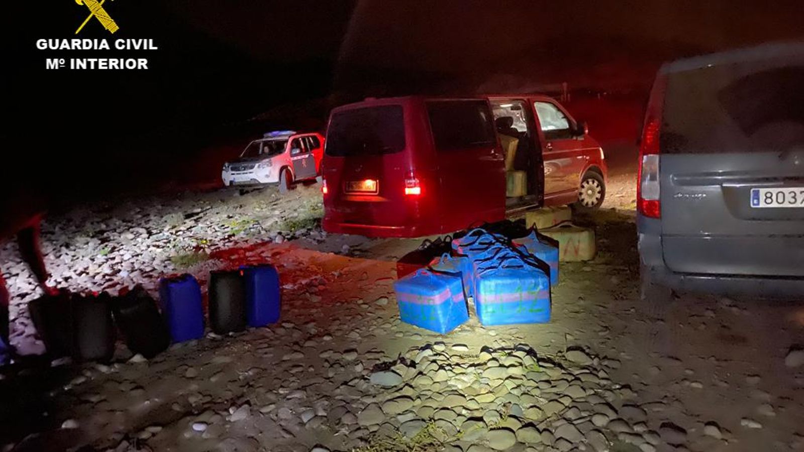 El desembarco en la playa del Embarcadero de los Escullos, abortado por la Guardia Civil.