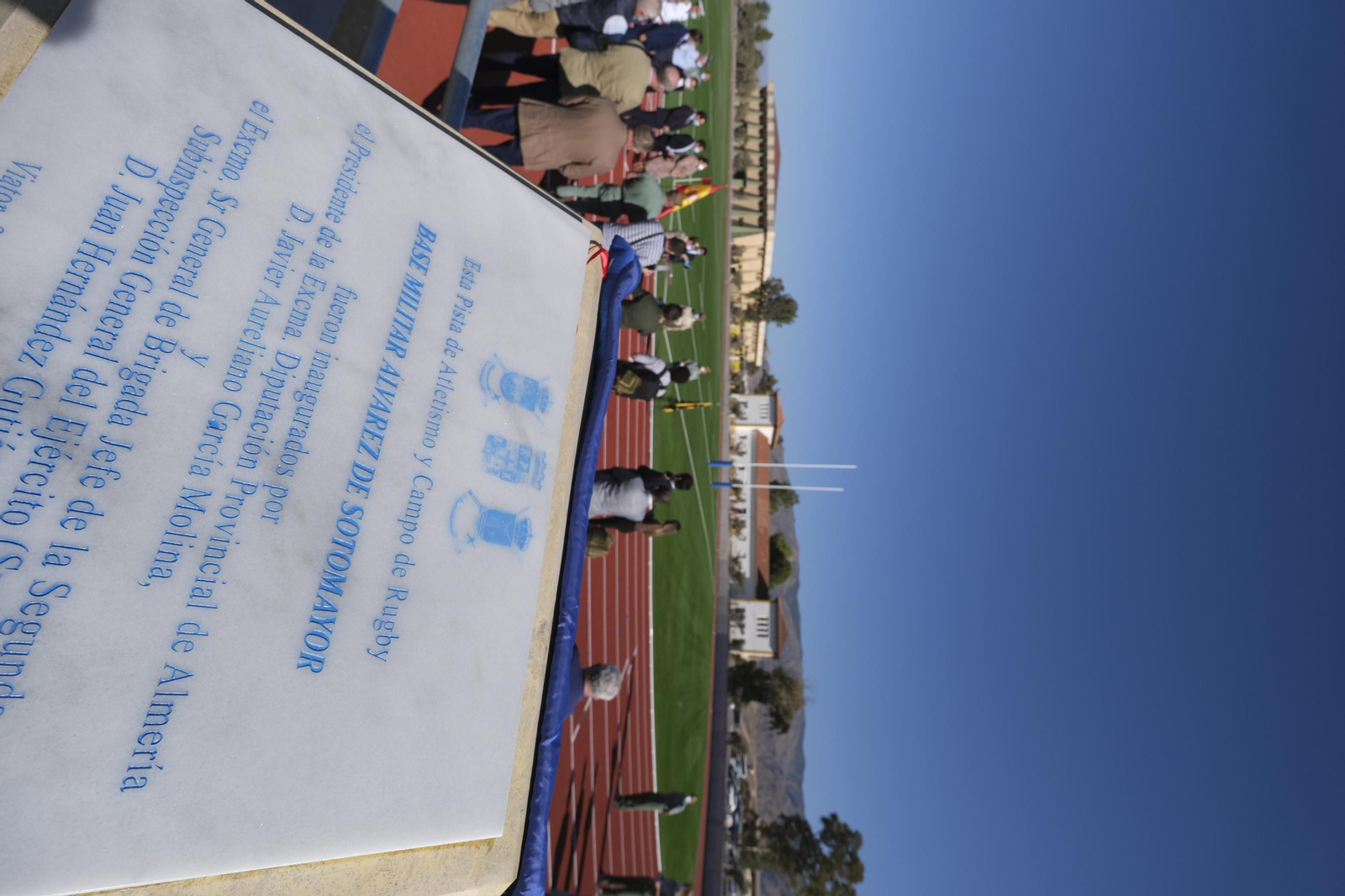 Fotogalería inauguración pista de atletismo y campo de rugby en la Base Militar Álvarez de Sotomayor