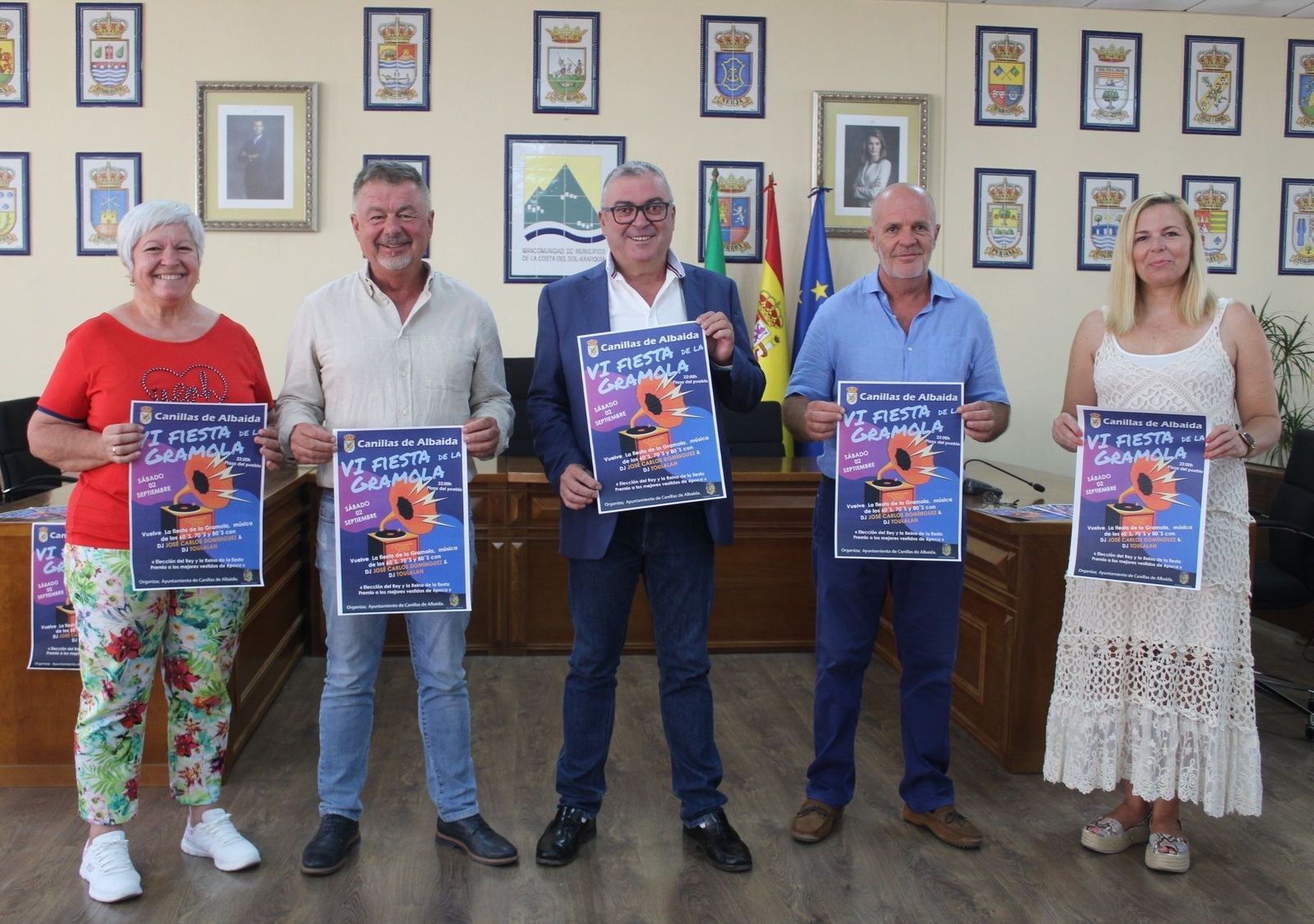 José Juan Jiménez , Jorge Martín, Encarnación Pareja, Conchi Ruiz y Luis López en la presentación de la VI edición de la Fiesta de la Gramola