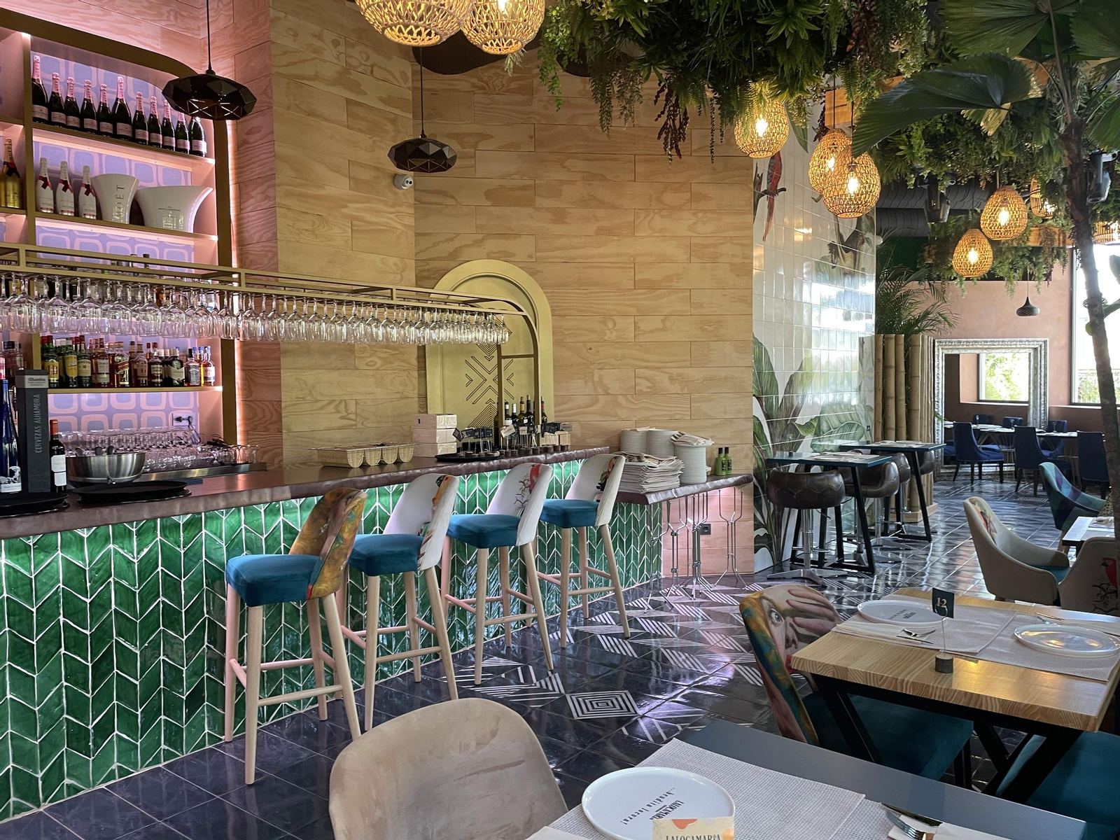 Fotos de 'La Loca María', el nuevo local de moda de Granada