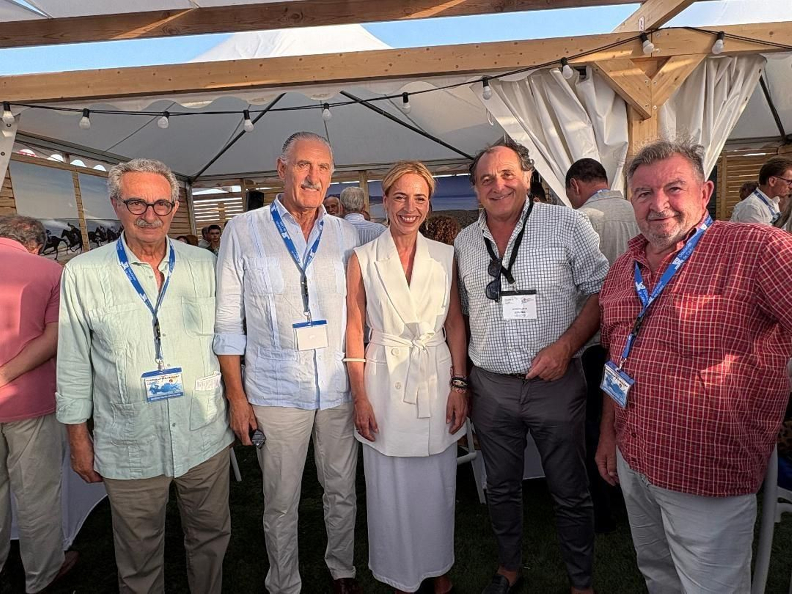 Florentino de Lope, Manolo Gómez, la presidenta provincial, Almudena Martínez del Junco, Nico Maestro y Miguel Martínez Villar.