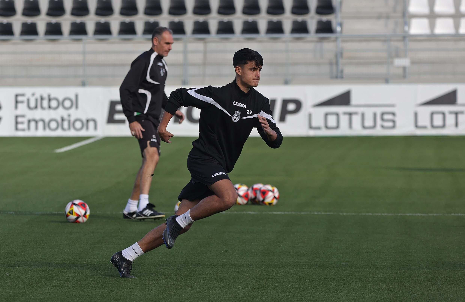 La vuelta a los entrenamientos de la Balona después del descanso de Navidad, en imágenes
