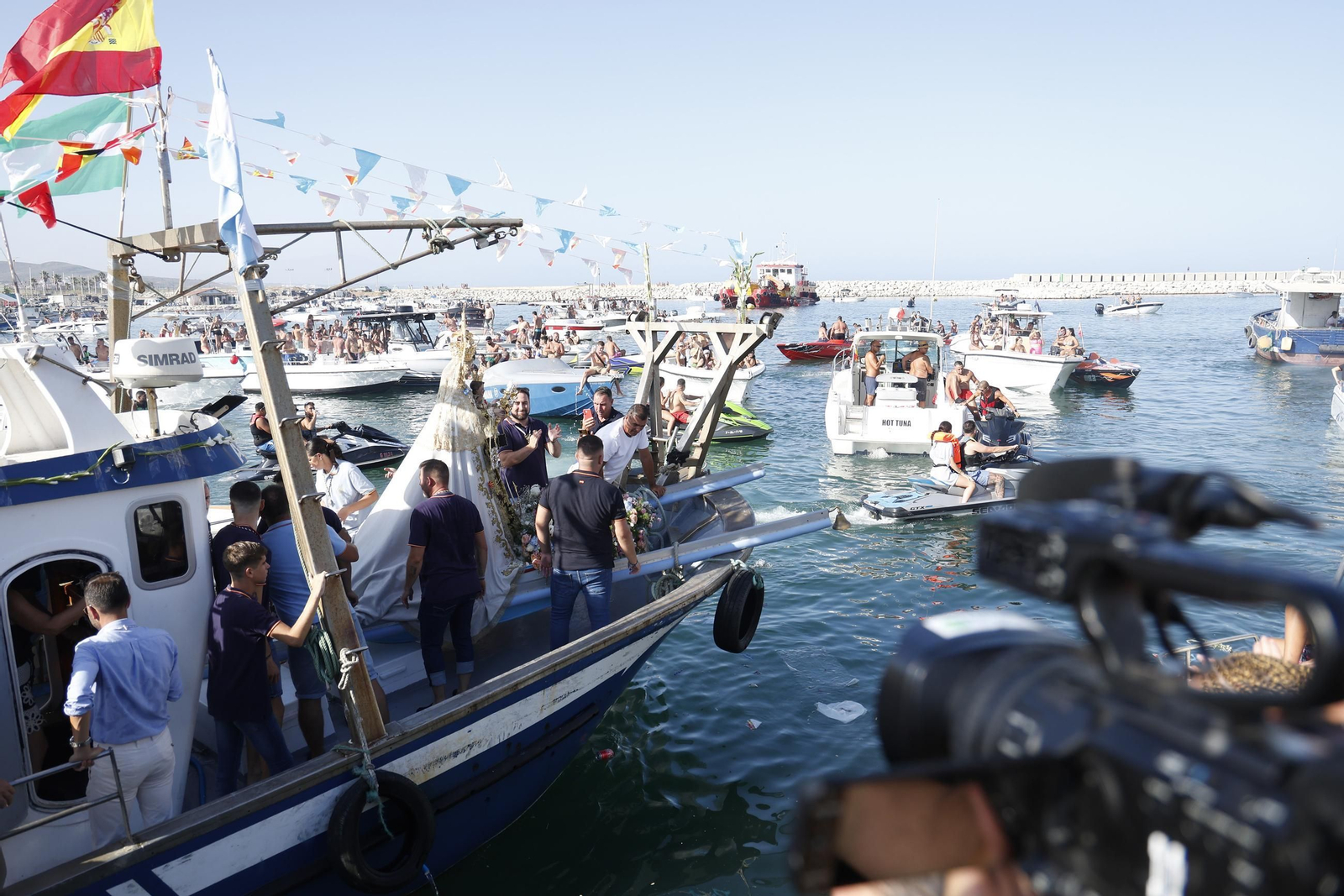 Fotos de la procesión de la Virgen del Carmen en La Línea