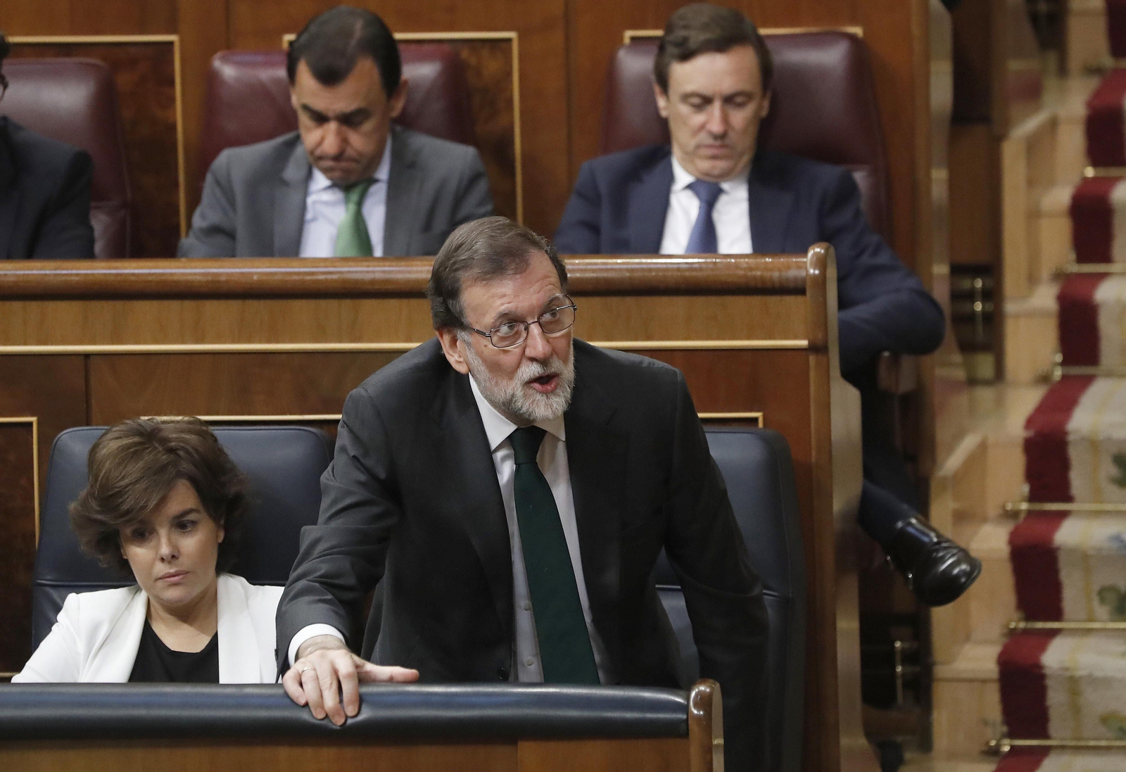 Rajoy vota.
