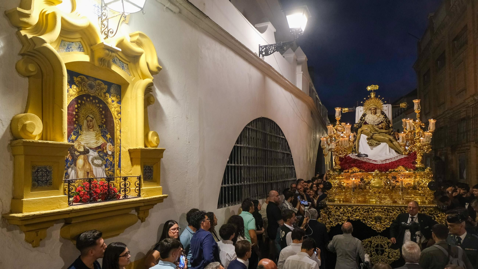 Traslado de la Virgen de la Piedad del Baratillo a la Catedral para su coronación