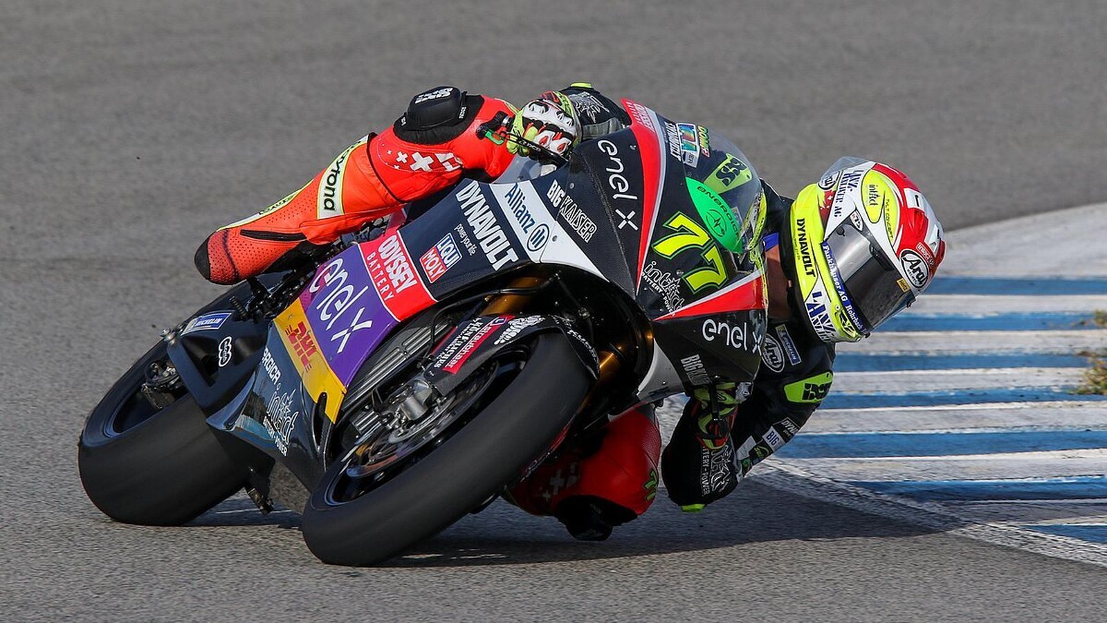 Dominique Aegerter es primero en World Superspor.