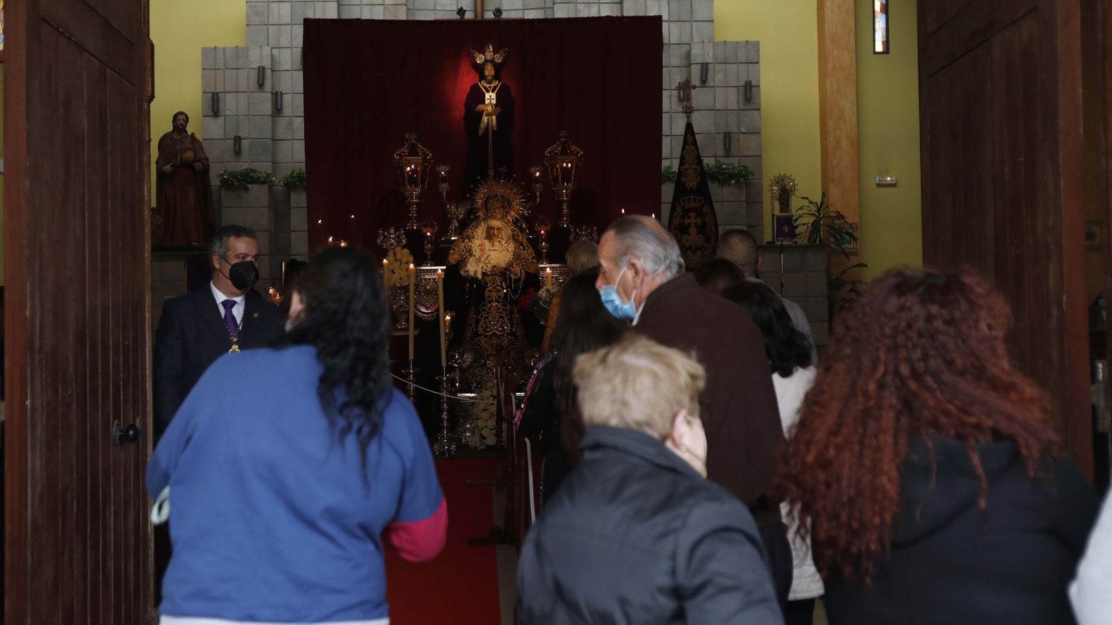 Fotos del Miércoles Santo en La Línea: Medinaceli, Huerto y Amor, Abandono y Mayor Dolor