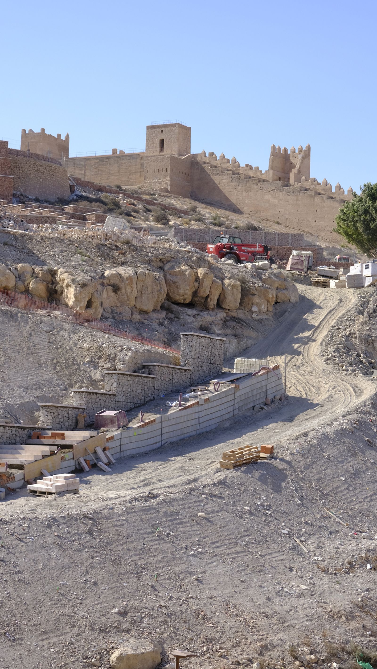 Imágenes del avance de las obras en la zona del Cerro de San Cristobal