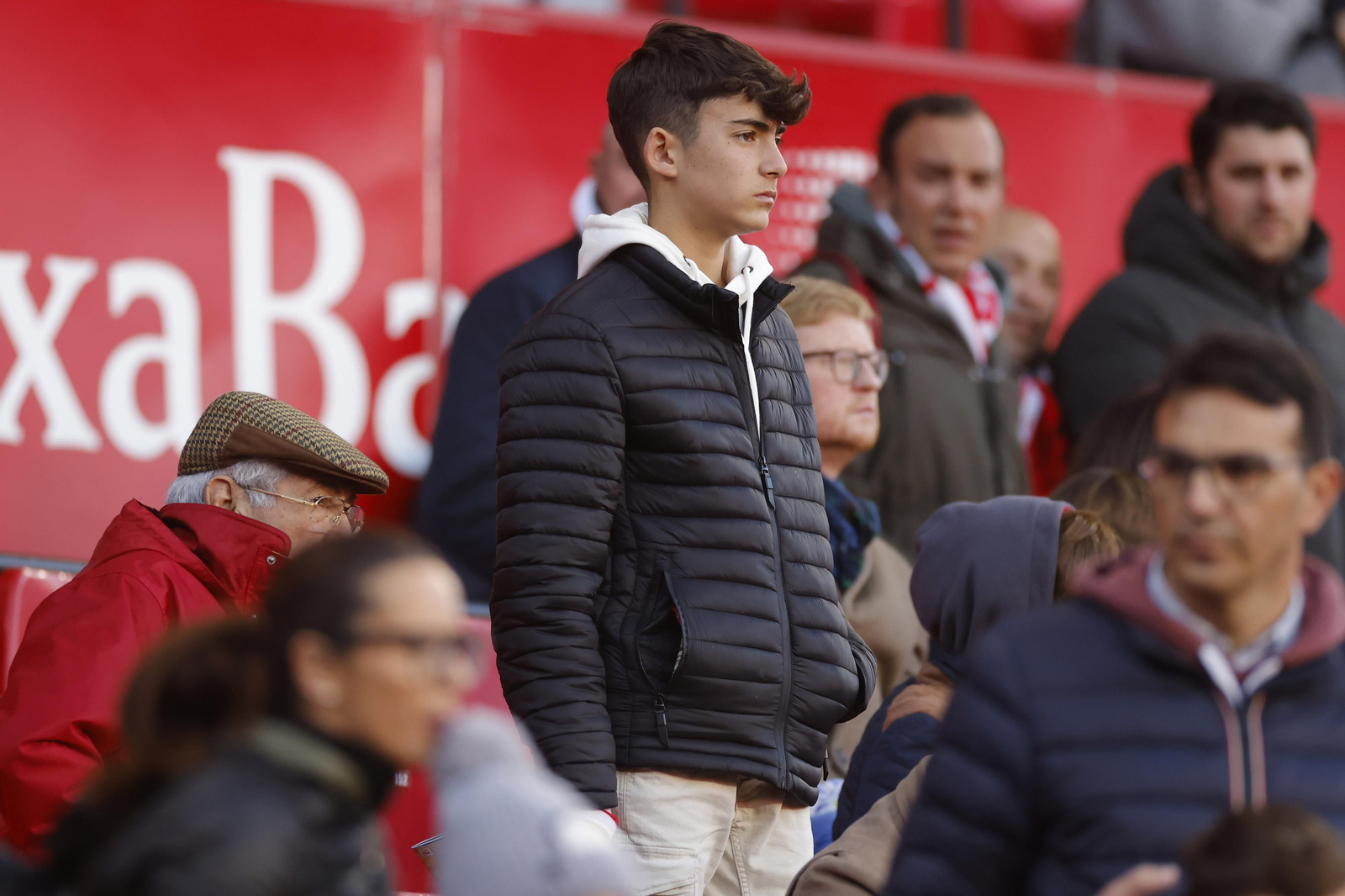 Búscate en las fotos del Sevilla-Mallorca