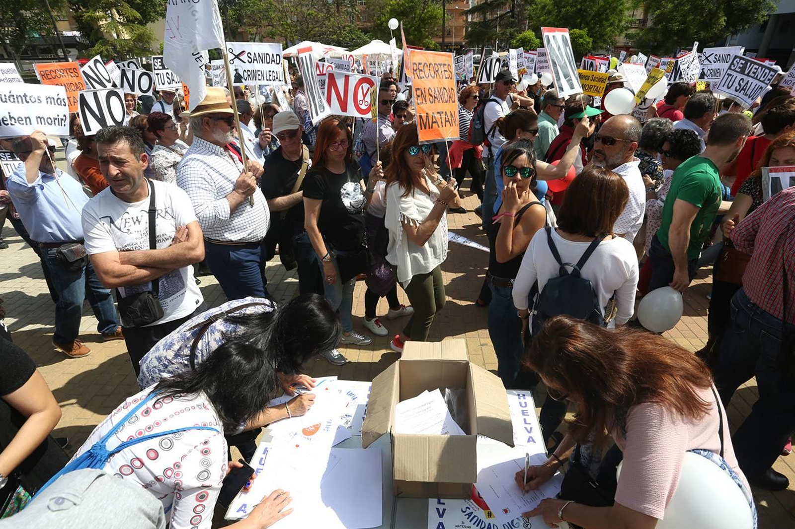 Las Imágenes de la Manifestación por una Sanidad Digna
